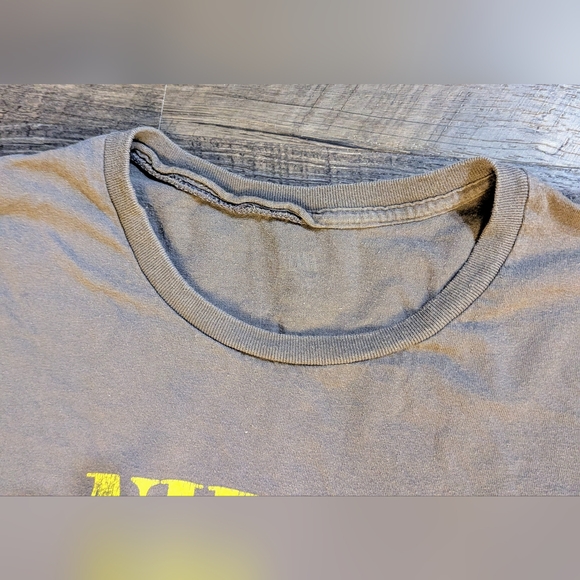 Nirvana Smiley Music T-Shirt Mens 2XL Short Sleeve Graphic Heathered Gray Yellow - Picture 3 of 5